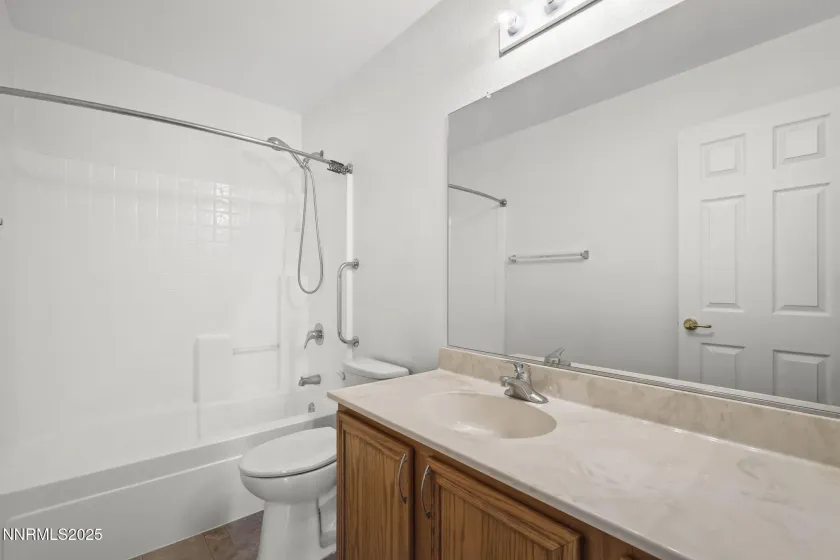 2125 Lenticular, Sparks, Nevada 89441, 3 Bedrooms Bedrooms, ,2 BathroomsBathrooms,Residential,Residential,Lenticular,260000308