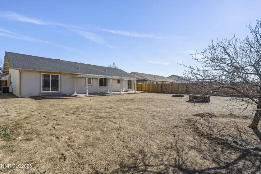2125 Lenticular, Sparks, Nevada 89441, 3 Bedrooms Bedrooms, ,2 BathroomsBathrooms,Residential,Residential,Lenticular,260000308