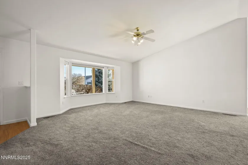 2125 Lenticular, Sparks, Nevada 89441, 3 Bedrooms Bedrooms, ,2 BathroomsBathrooms,Residential,Residential,Lenticular,260000308