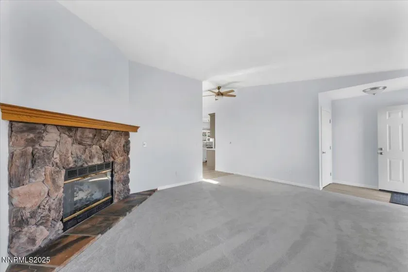 301 Coral, Dayton, Nevada 89403, 3 Bedrooms Bedrooms, ,2 BathroomsBathrooms,Residential,Residential,Coral,260000311