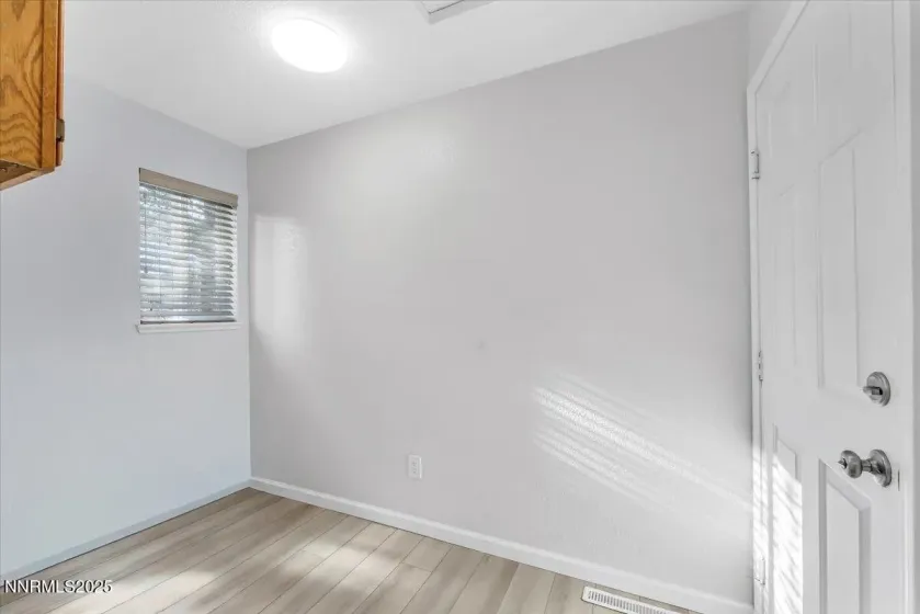 301 Coral, Dayton, Nevada 89403, 3 Bedrooms Bedrooms, ,2 BathroomsBathrooms,Residential,Residential,Coral,260000311