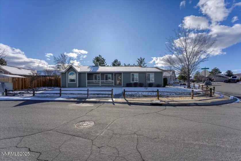301 Coral, Dayton, Nevada 89403, 3 Bedrooms Bedrooms, ,2 BathroomsBathrooms,Residential,Residential,Coral,260000311