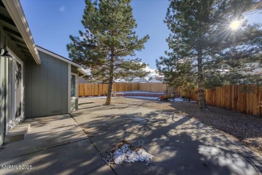 301 Coral, Dayton, Nevada 89403, 3 Bedrooms Bedrooms, ,2 BathroomsBathrooms,Residential,Residential,Coral,260000311