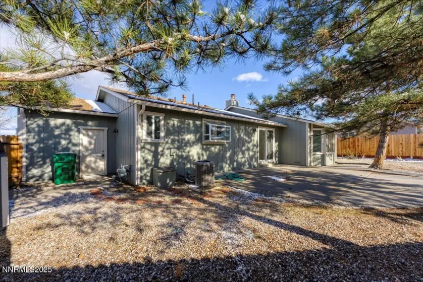 301 Coral, Dayton, Nevada 89403, 3 Bedrooms Bedrooms, ,2 BathroomsBathrooms,Residential,Residential,Coral,260000311