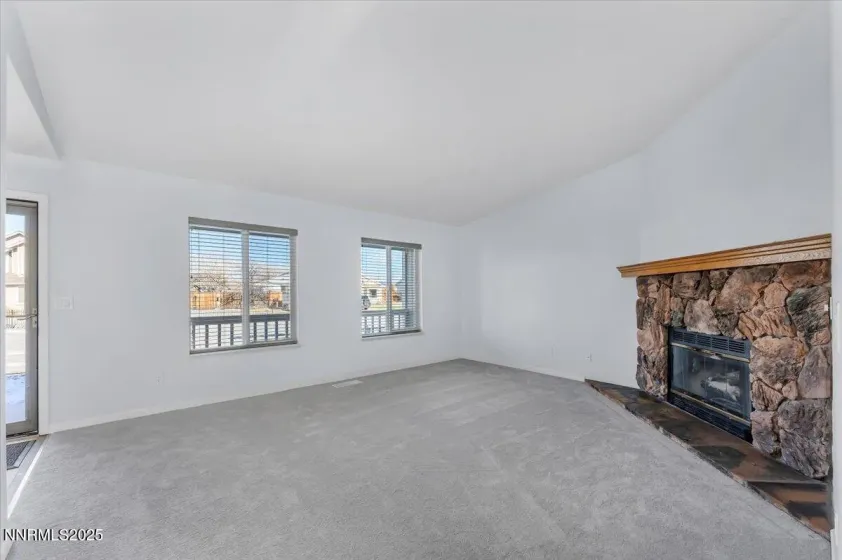 301 Coral, Dayton, Nevada 89403, 3 Bedrooms Bedrooms, ,2 BathroomsBathrooms,Residential,Residential,Coral,260000311