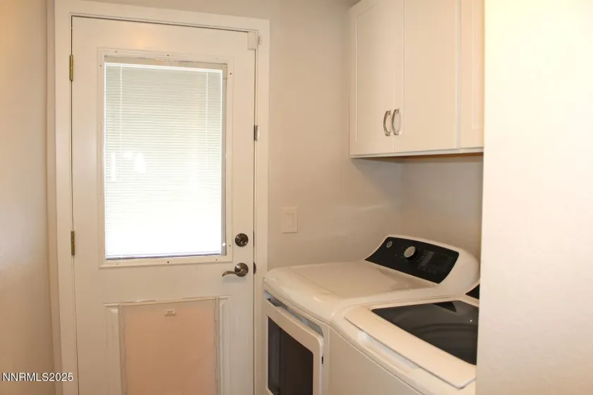 10755 Sand Dune, Sparks, Nevada 89441, 3 Bedrooms Bedrooms, ,2 BathroomsBathrooms,Residential,Residential,Sand Dune,260000313