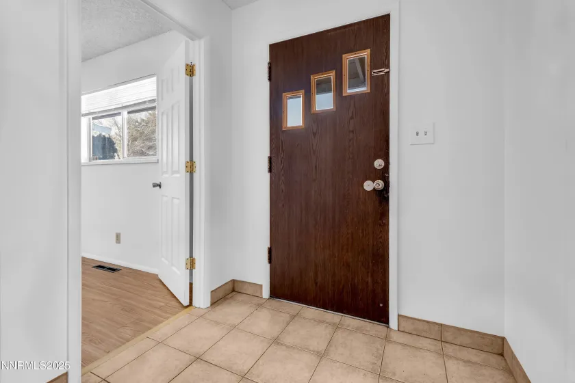 820 Wyoming, Reno, Nevada 89503, 4 Bedrooms Bedrooms, ,2 BathroomsBathrooms,Residential,Residential,Wyoming,260000314