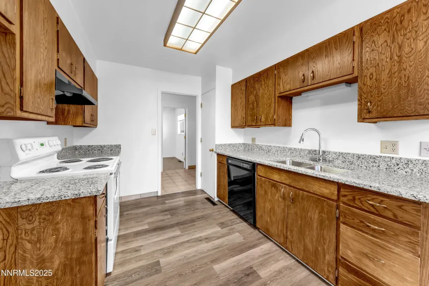 820 Wyoming, Reno, Nevada 89503, 4 Bedrooms Bedrooms, ,2 BathroomsBathrooms,Residential,Residential,Wyoming,260000314