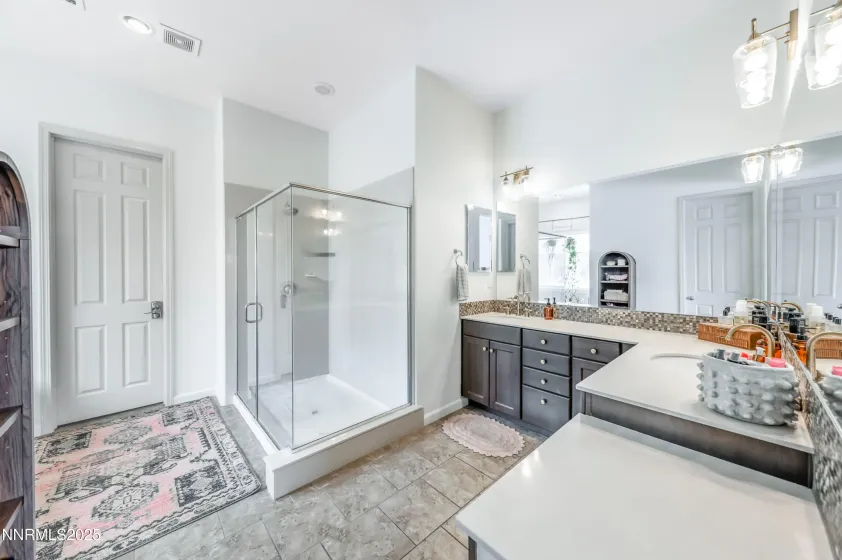 145 Horizon Ridge, Sparks, Nevada 89441, 5 Bedrooms Bedrooms, ,3 BathroomsBathrooms,Residential,Residential,Horizon Ridge,260000334