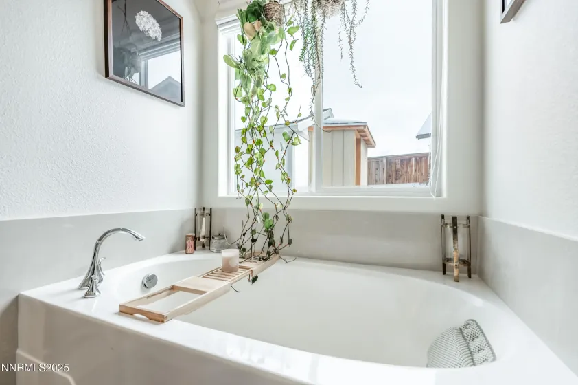 145 Horizon Ridge, Sparks, Nevada 89441, 5 Bedrooms Bedrooms, ,3 BathroomsBathrooms,Residential,Residential,Horizon Ridge,260000334