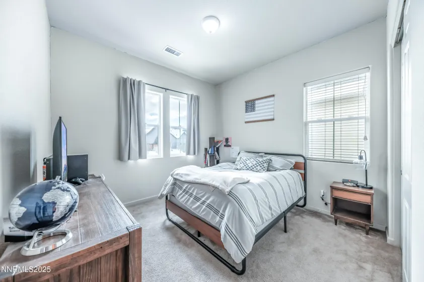 145 Horizon Ridge, Sparks, Nevada 89441, 5 Bedrooms Bedrooms, ,3 BathroomsBathrooms,Residential,Residential,Horizon Ridge,260000334