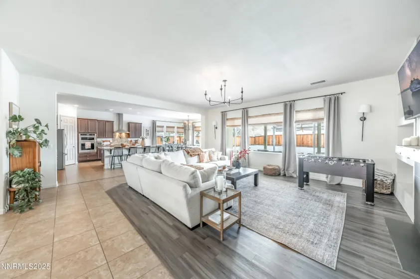 145 Horizon Ridge, Sparks, Nevada 89441, 5 Bedrooms Bedrooms, ,3 BathroomsBathrooms,Residential,Residential,Horizon Ridge,260000334