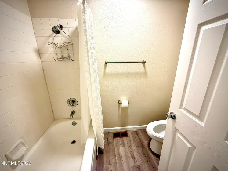 4322 Leeward, Reno, Nevada 89502, 2 Bedrooms Bedrooms, ,3 BathroomsBathrooms,Residential,Residential,Leeward,260000344