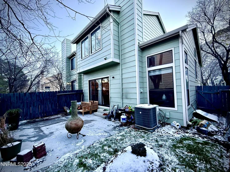 4322 Leeward, Reno, Nevada 89502, 2 Bedrooms Bedrooms, ,3 BathroomsBathrooms,Residential,Residential,Leeward,260000344