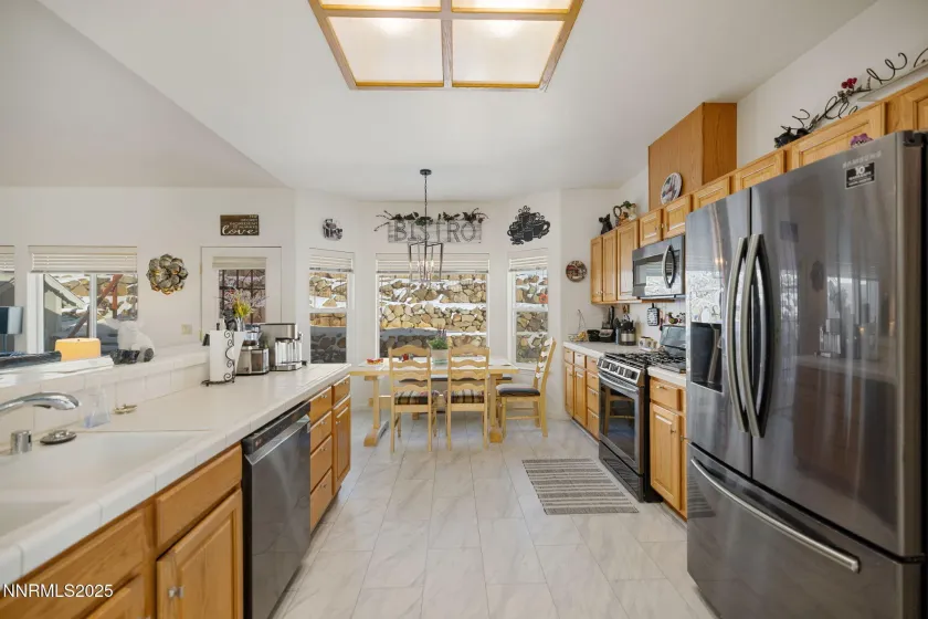 685 Kane, Reno, Nevada 89512, 4 Bedrooms Bedrooms, ,3 BathroomsBathrooms,Residential,Residential,Kane,260000345