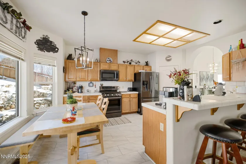 685 Kane, Reno, Nevada 89512, 4 Bedrooms Bedrooms, ,3 BathroomsBathrooms,Residential,Residential,Kane,260000345