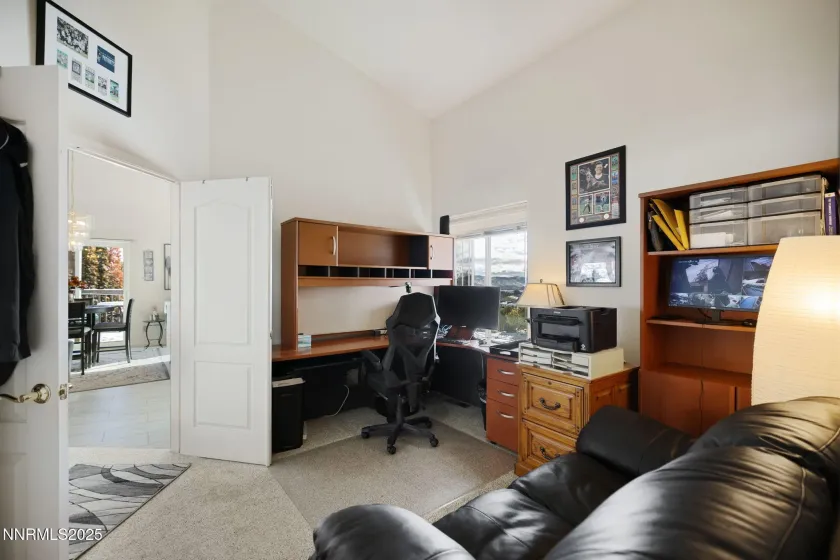 685 Kane, Reno, Nevada 89512, 4 Bedrooms Bedrooms, ,3 BathroomsBathrooms,Residential,Residential,Kane,260000345