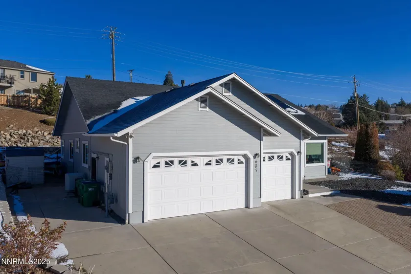 685 Kane, Reno, Nevada 89512, 4 Bedrooms Bedrooms, ,3 BathroomsBathrooms,Residential,Residential,Kane,260000345
