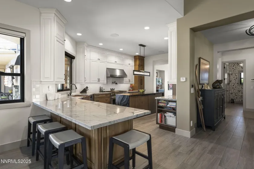 6177 Featherstone, Reno, Nevada 89511, 5 Bedrooms Bedrooms, ,6 BathroomsBathrooms,Residential,Residential,Featherstone,250054932