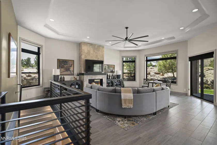 6177 Featherstone, Reno, Nevada 89511, 5 Bedrooms Bedrooms, ,6 BathroomsBathrooms,Residential,Residential,Featherstone,250054932