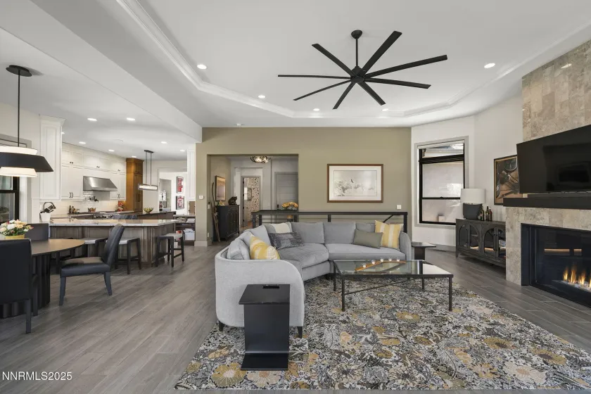 6177 Featherstone, Reno, Nevada 89511, 5 Bedrooms Bedrooms, ,6 BathroomsBathrooms,Residential,Residential,Featherstone,250054932