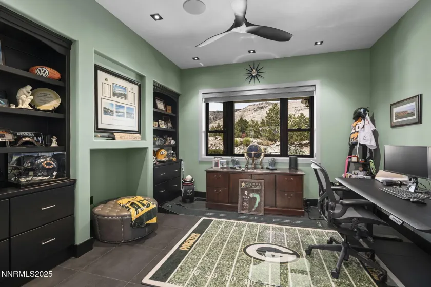 6177 Featherstone, Reno, Nevada 89511, 5 Bedrooms Bedrooms, ,6 BathroomsBathrooms,Residential,Residential,Featherstone,250054932