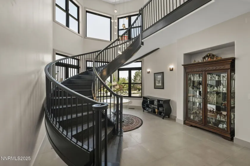 6177 Featherstone, Reno, Nevada 89511, 5 Bedrooms Bedrooms, ,6 BathroomsBathrooms,Residential,Residential,Featherstone,250054932