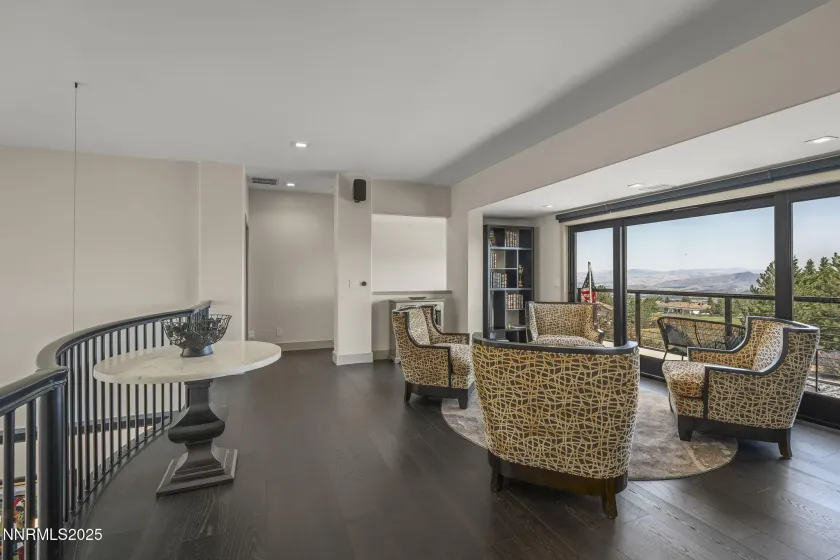 6177 Featherstone, Reno, Nevada 89511, 5 Bedrooms Bedrooms, ,6 BathroomsBathrooms,Residential,Residential,Featherstone,250054932