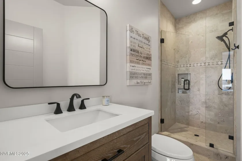 6177 Featherstone, Reno, Nevada 89511, 5 Bedrooms Bedrooms, ,6 BathroomsBathrooms,Residential,Residential,Featherstone,250054932