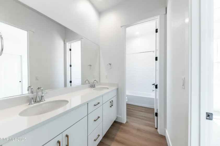 11557 Vinegar Peak, Sparks, Nevada 89441, 4 Bedrooms Bedrooms, ,4 BathroomsBathrooms,Residential,Residential,Vinegar Peak,250003437