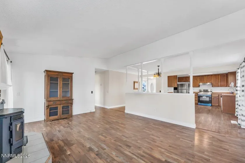 2637 Ballarat, Carson City, Nevada 89706, 3 Bedrooms Bedrooms, ,2 BathroomsBathrooms,Residential,Residential,Ballarat,260000348