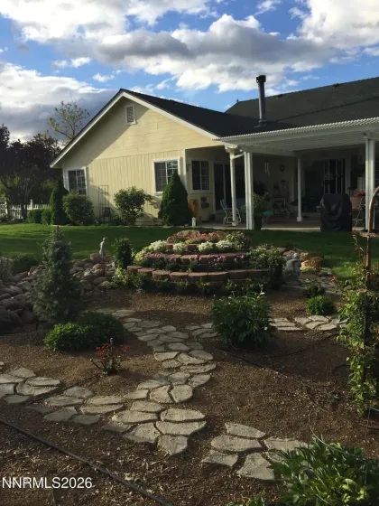 714 Paula, Gardnerville, Nevada 89410, 3 Bedrooms Bedrooms, ,2 BathroomsBathrooms,Residential,Residential,Paula,260000349
