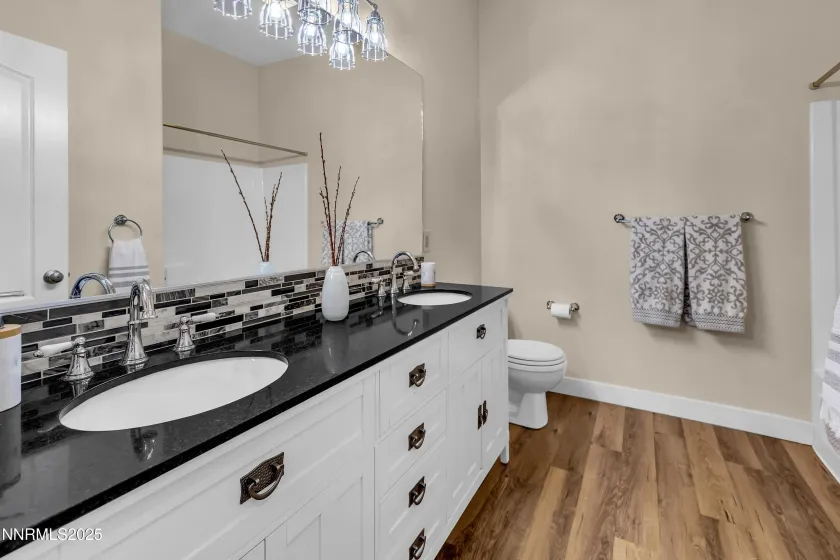 2655 Glen Eagles, Reno, Nevada 89523, 3 Bedrooms Bedrooms, ,2 BathroomsBathrooms,Residential,Residential,Glen Eagles,260000290