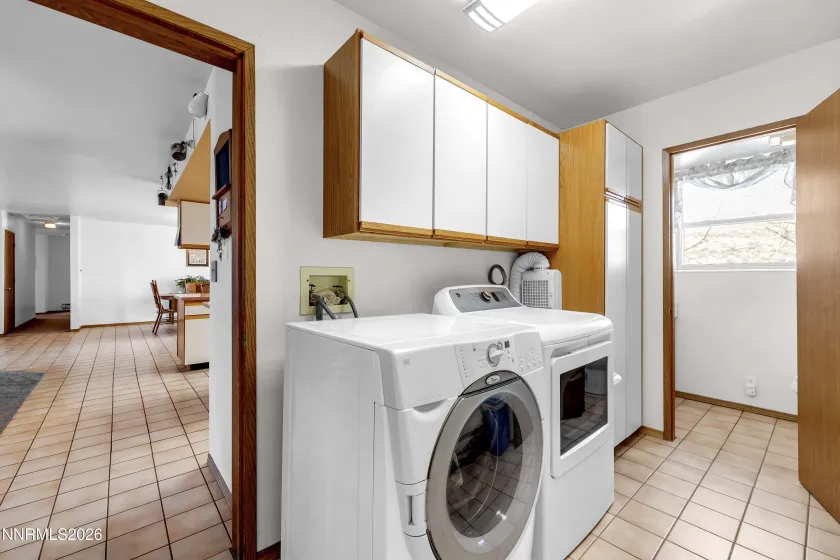 255 Shetland, Reno, Nevada 89508, 4 Bedrooms Bedrooms, ,3 BathroomsBathrooms,Residential,Residential,Shetland,260000357