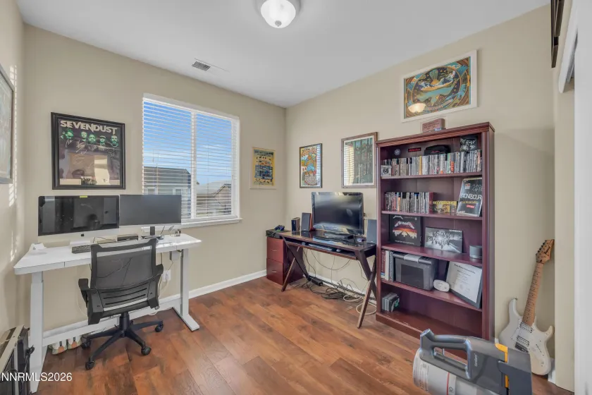 1465 Hagar, Reno, Nevada 89506, 4 Bedrooms Bedrooms, ,3 BathroomsBathrooms,Residential,Residential,Hagar,260000358