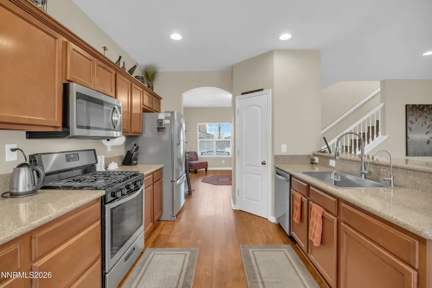 1465 Hagar, Reno, Nevada 89506, 4 Bedrooms Bedrooms, ,3 BathroomsBathrooms,Residential,Residential,Hagar,260000358