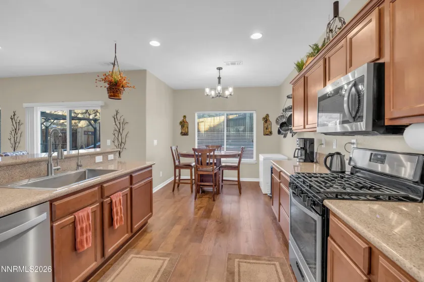 1465 Hagar, Reno, Nevada 89506, 4 Bedrooms Bedrooms, ,3 BathroomsBathrooms,Residential,Residential,Hagar,260000358