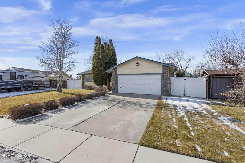 1412 Bumblebee, Gardnerville, Nevada 89460, 3 Bedrooms Bedrooms, ,2 BathroomsBathrooms,Residential,Residential,Bumblebee,260000368