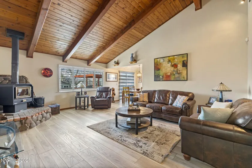 1412 Bumblebee, Gardnerville, Nevada 89460, 3 Bedrooms Bedrooms, ,2 BathroomsBathrooms,Residential,Residential,Bumblebee,260000368