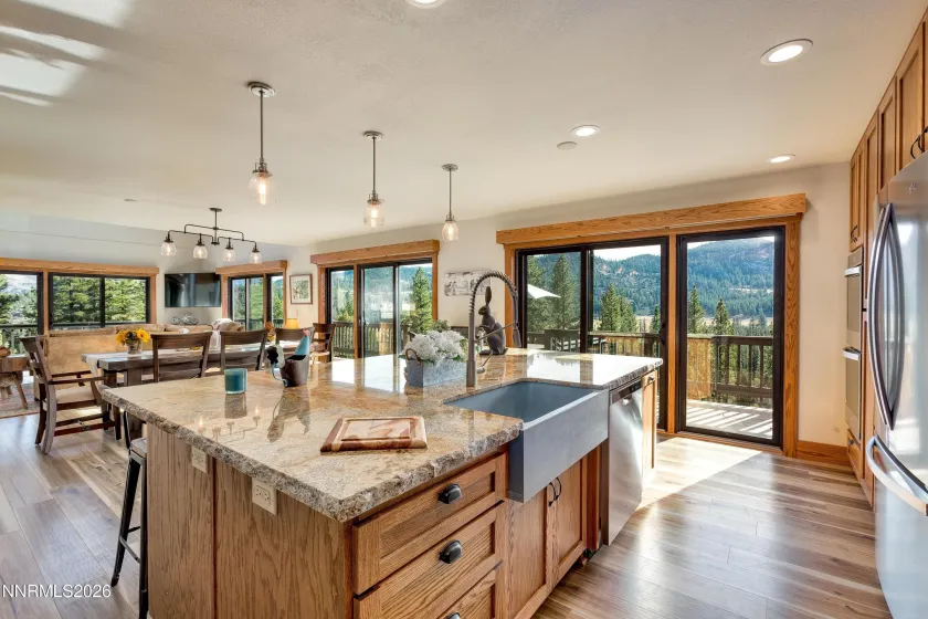 245 Hot Springs, Markleeville, California 96120, 3 Bedrooms Bedrooms, ,6 BathroomsBathrooms,Residential,Residential,Hot Springs,260000369