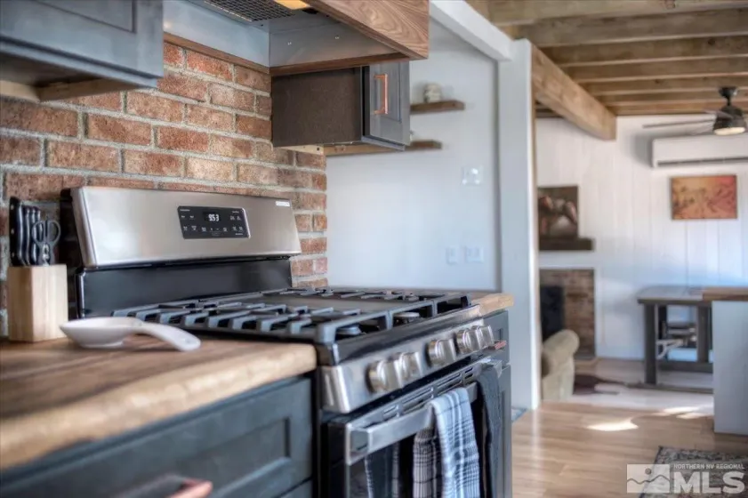 15345 Fawn, Reno, Nevada 89511, 1 Bedroom Bedrooms, ,1 BathroomBathrooms,Residential,Residential,Fawn,260000370