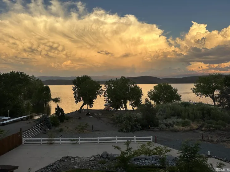 3504 Mark Twain, Gardnerville, Nevada 89410, 5 Bedrooms Bedrooms, ,3 BathroomsBathrooms,Residential,Residential,Mark Twain,260000373