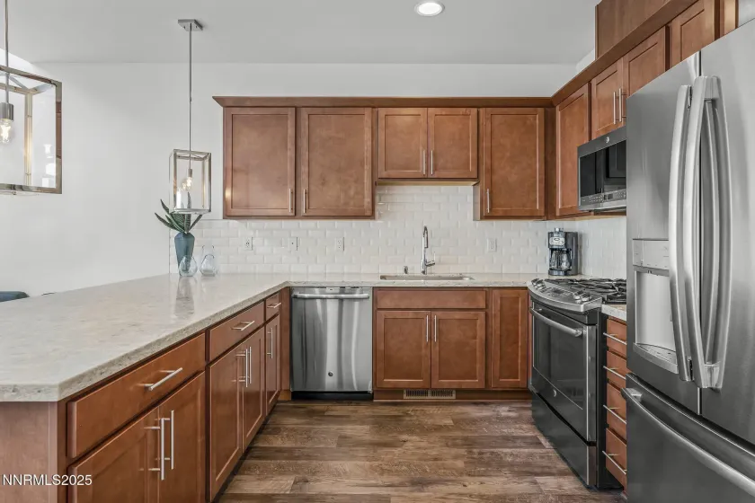 210 Stewart, Reno, Nevada 89501, 2 Bedrooms Bedrooms, ,2 BathroomsBathrooms,Residential,Residential,Stewart,260000374