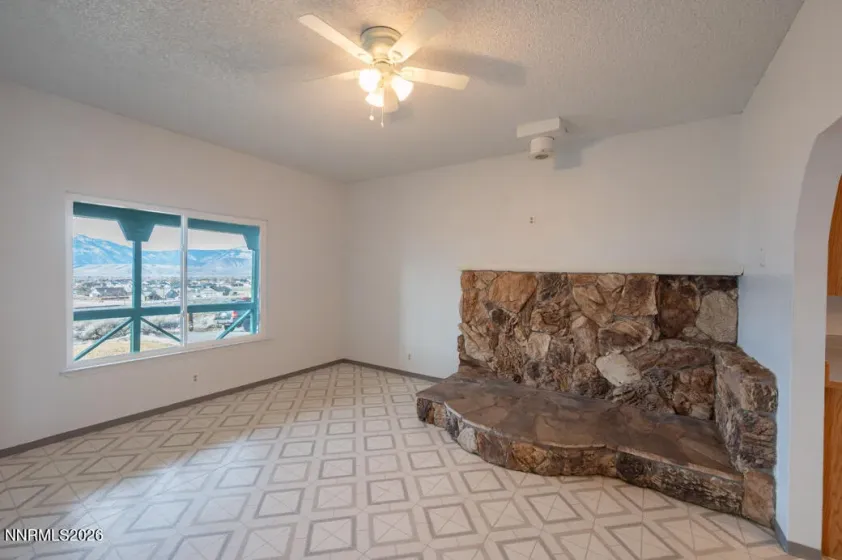 2715 Henning, Minden, Nevada 89423, 2 Bedrooms Bedrooms, ,2 BathroomsBathrooms,Residential,Residential,Henning,260000376