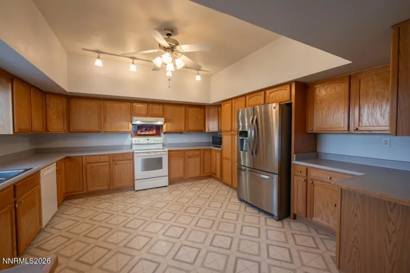 2715 Henning, Minden, Nevada 89423, 2 Bedrooms Bedrooms, ,2 BathroomsBathrooms,Residential,Residential,Henning,260000376