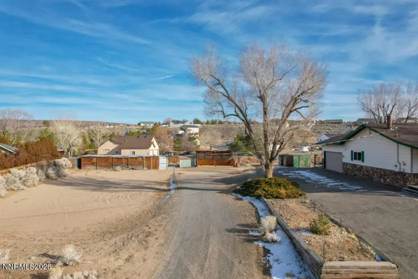 2715 Henning, Minden, Nevada 89423, 2 Bedrooms Bedrooms, ,2 BathroomsBathrooms,Residential,Residential,Henning,260000376