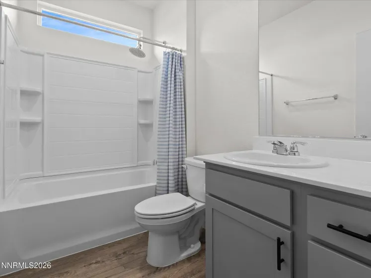 2645 Emerson, Fernley, Nevada 89408, 3 Bedrooms Bedrooms, ,2 BathroomsBathrooms,Residential,Residential,Emerson,260000378