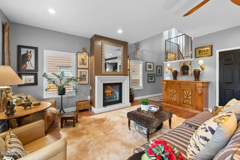 958 Marble Hills, Sparks, Nevada 89436, 2 Bedrooms Bedrooms, ,3 BathroomsBathrooms,Residential,Residential,Marble Hills,260000379