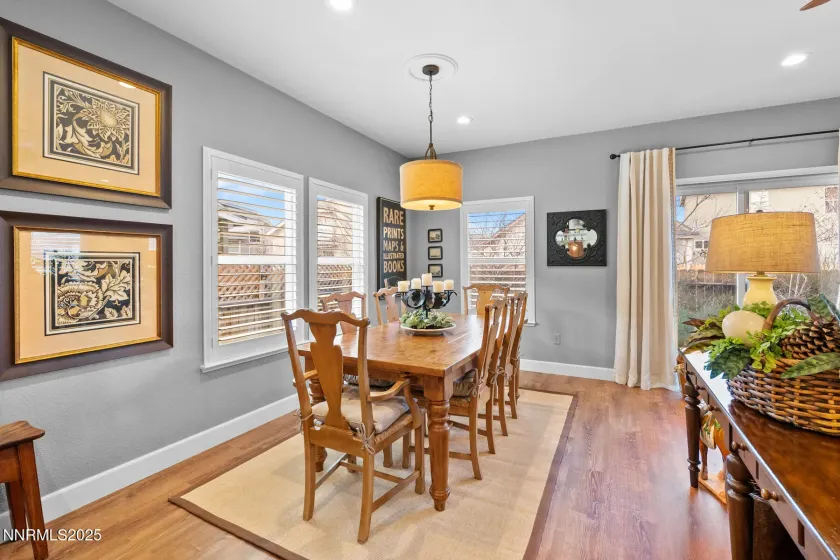 958 Marble Hills, Sparks, Nevada 89436, 2 Bedrooms Bedrooms, ,3 BathroomsBathrooms,Residential,Residential,Marble Hills,260000379