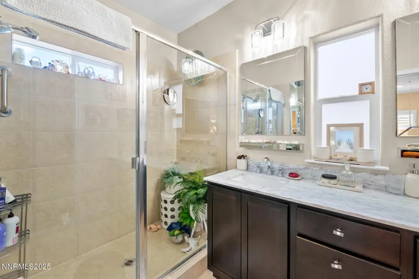 958 Marble Hills, Sparks, Nevada 89436, 2 Bedrooms Bedrooms, ,3 BathroomsBathrooms,Residential,Residential,Marble Hills,260000379